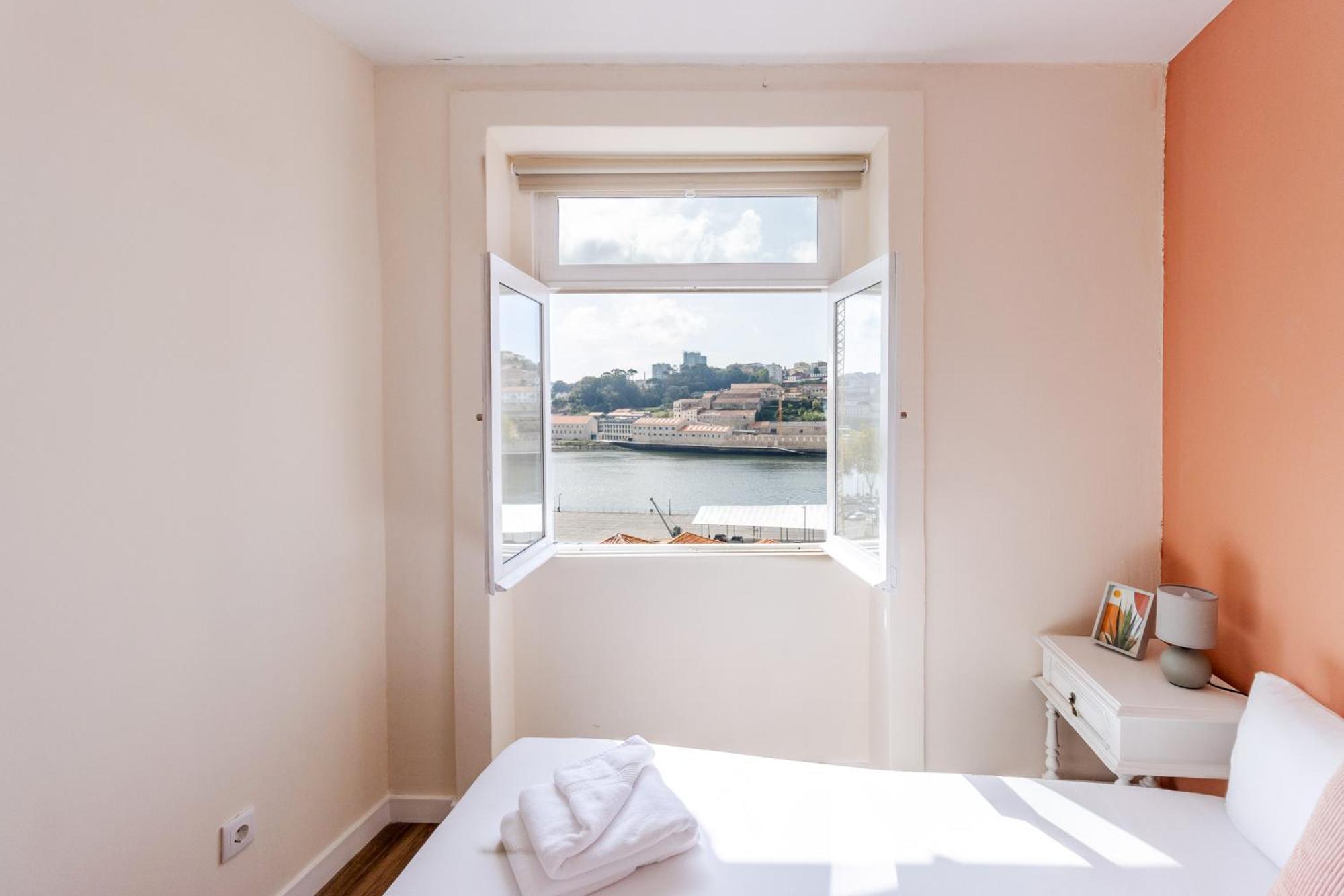 Porto Riverville Apartments エクステリア 写真