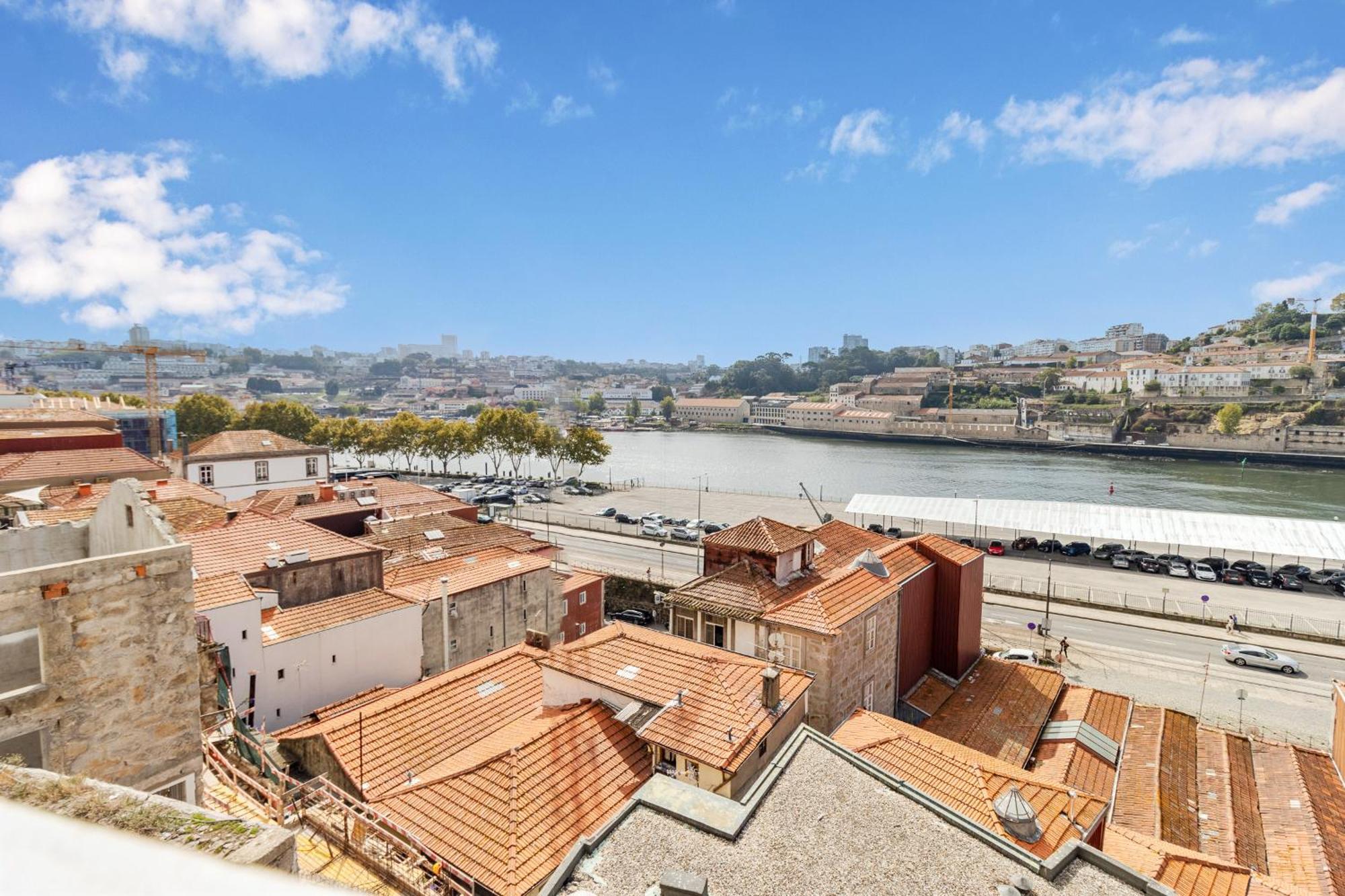 Porto Riverville Apartments エクステリア 写真